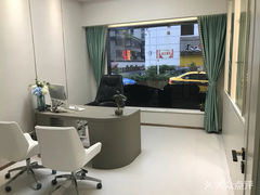 -登特口腔医院(鼓楼东街口店)