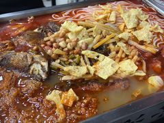 -在巷子里的烤肉店·螺蛳粉烤鱼·牛蛙(和美城店)