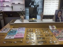 -鲸渝眼镜·浅目视光(春熙路店)