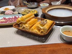 -四点金粥底火锅(沂州里店)