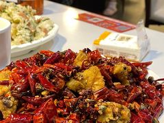 -德林酸菜鱼火锅(南丹店)