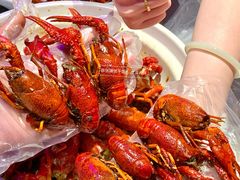-肥小宝·金牌油焖大虾(襄阳龙虾地标店)