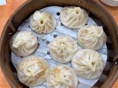 -莱莱小笼·乔艾