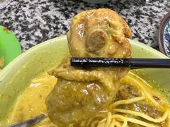 -002鱼汤粉(龍園店)