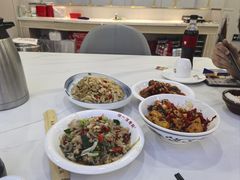 -独一佳老胡湘菜馆(矿山路店)
