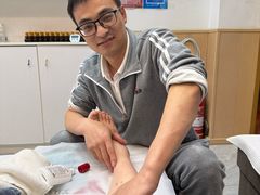 -郑远元专业修脚房(莘朱路店)