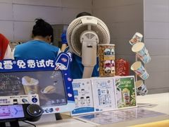 -DQ·蛋糕·冰淇淋(湖景东路店)