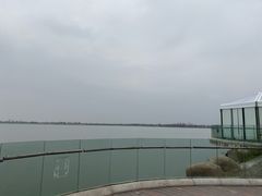 -上海滴水湖皇冠假日酒店