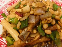 -老班长·小龙虾·鲜货烧烤大排档(金街美地店)