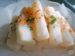 -云卷云书咖啡厅