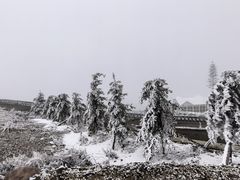 -牛背山