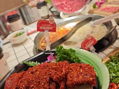 -热火朝天鲜切牛肉火锅(南强街巷店)