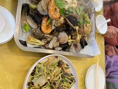 -鑫渔港海鲜本地菜·山海关浑锅(东戴河店)