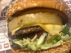 -The Habit Burger Grill 哈比特汉堡(复兴soho店)