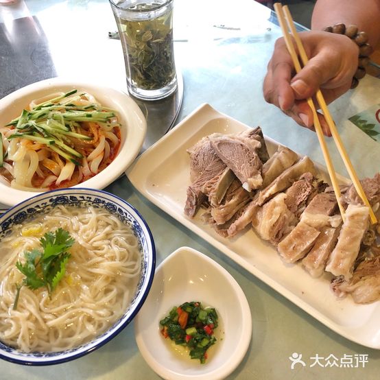 胖妈妈手抓羊肉(民主西路店)