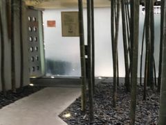 -穹六人间 people 6(岳阳路店)