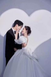-蒙太奇婚纱摄影(万达店)