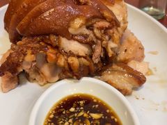 -聚首堂·特色小吃·肘子(什刹海德胜门店)