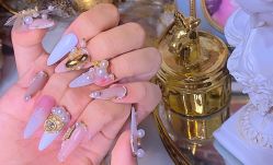 -GK顾小姐美甲店建构