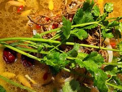 -乙丙丁正宗昭通天麻火腿鸡(总店)