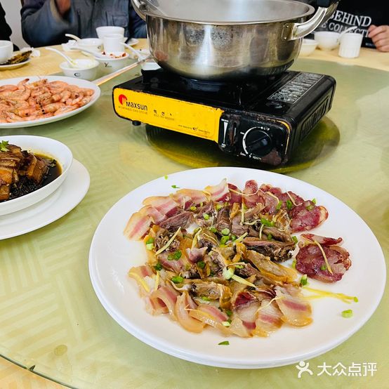四海一家(站东路店)
