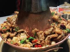 老佛爷招牌铜炉蛙锅-老佛爷铜炉蛙锅(挂绿店)