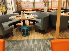 -渝信川菜 · 川味家常菜(财富购物中心店)