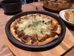 牛肉薄脆Pizza-INSA Korean Bistro饮鲨韩食酒馆