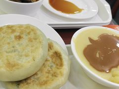 -聚德华天护国寺小吃(甜水园店)