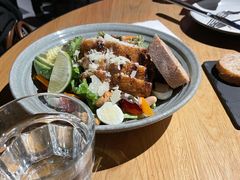 鸡肉牛油果沙拉-The Diner X餐厅(青岛万象城店)