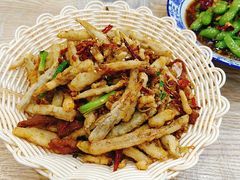 -江城燕子大排档(江汉路步行街店)