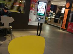 -麦当劳(南京路2店)