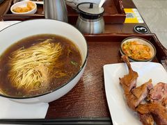 -百年老字号·观振兴蟹黄面·三虾面·苏式面(观前街富仁坊巷店)