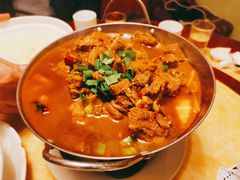 牛腩锅仔-新天厨酒家(二分店)