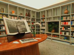 -二酉书店TOYOU BOOKS