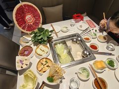 -海底捞火锅(长宁路龙之梦店)