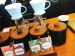 零售区-星巴克臻选(惠州华贸天地1楼店)