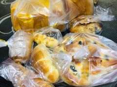 -沁屋面包店(人民东路店)