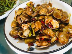 辣炒花蛤-虹海圣肉饼店家常菜馆