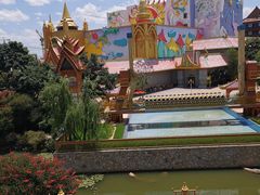 -七彩云南欢乐世界