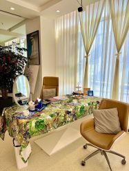 -黎蓓露·徒手骨雕蛋白抗衰·调肤管理