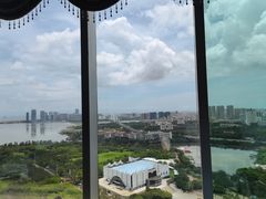-黄金海景大酒店-旋转餐厅