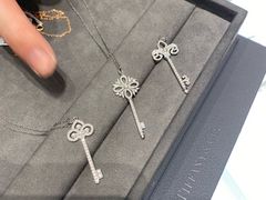 -Tiffany & Co.蒂芙尼
(杭州大厦店)