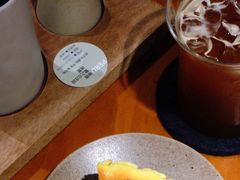 -彳亍咖啡·这里(水湾路店)