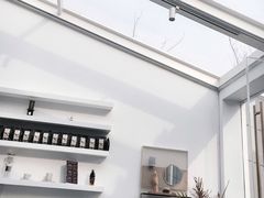 -UNI UNI(环亚凯瑟琳店)