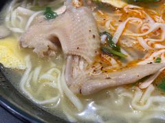 手撕老鸡面-好麺世家海鲜面馆(新建中路店)