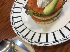 三文鱼水波蛋松饼-AFS Cafe & Canteen(闽江二路店)