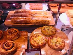 -巴黎贝甜(华堂新辰汇店)