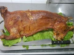 烤全羊-巴扎美食·新疆菜·西域歌舞表演餐厅(新疆大厦店)
