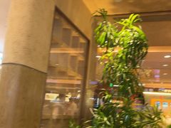 -左庭右院鲜牛肉火锅(浦江欢乐颂店)